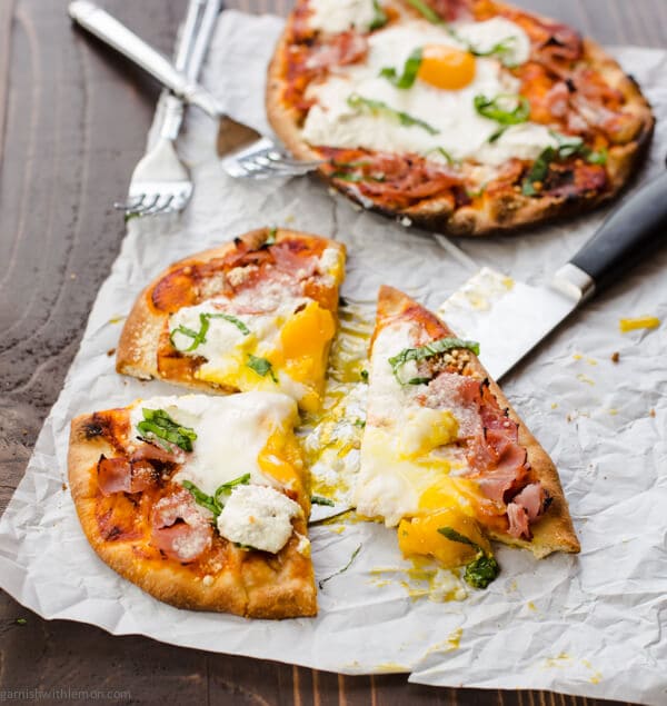 Ham and Egg Breakfast Pizza