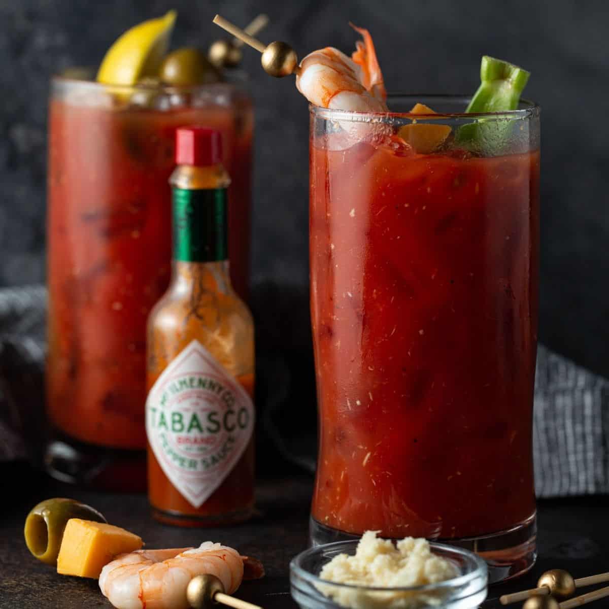https://www.garnishwithlemon.com/wp-content/uploads/2018/02/Bloody-Mary-Featured-image.jpg