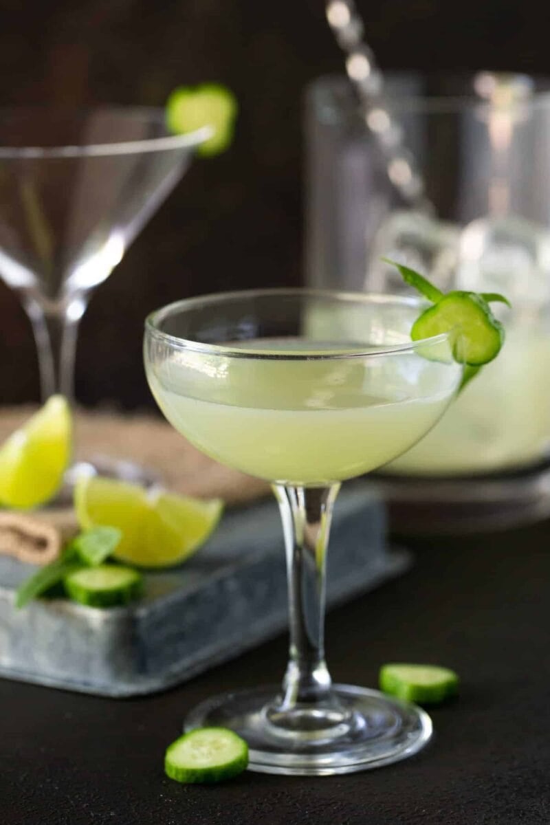 Cucumber Vodka Gimlet recipe - Garnish with Lemon