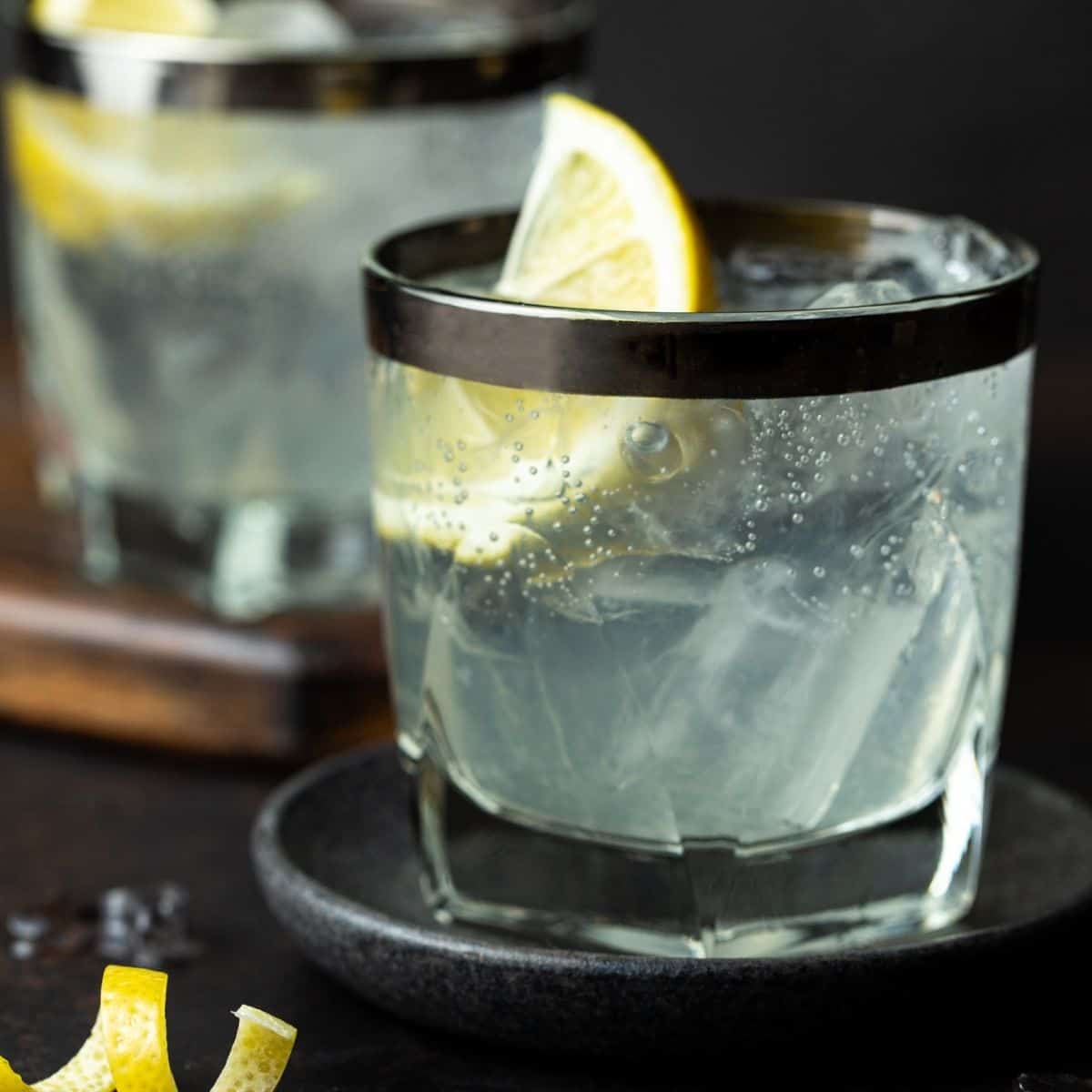 elderflower vodka soda featured image