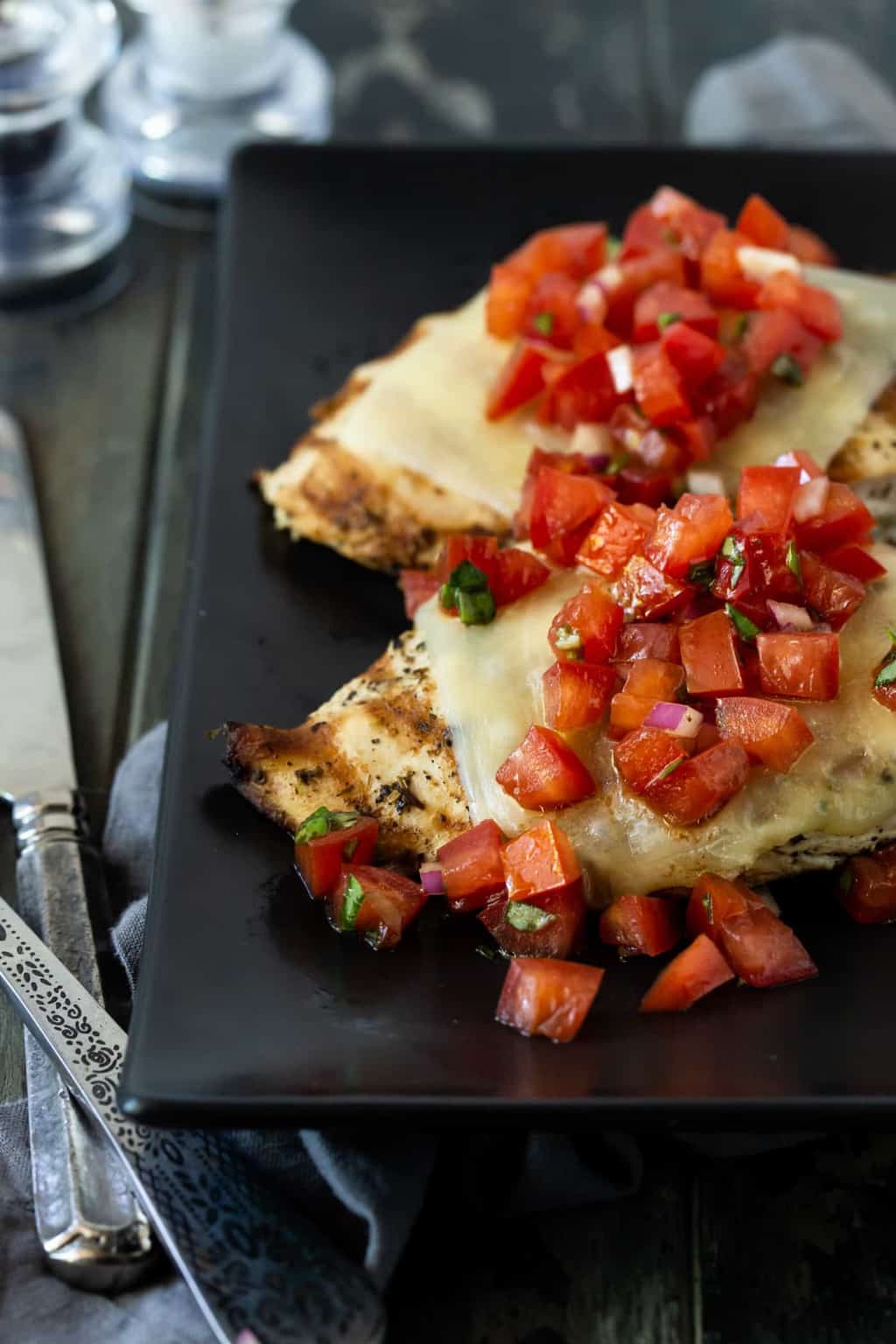 cheesy grilled bruschetta chicken