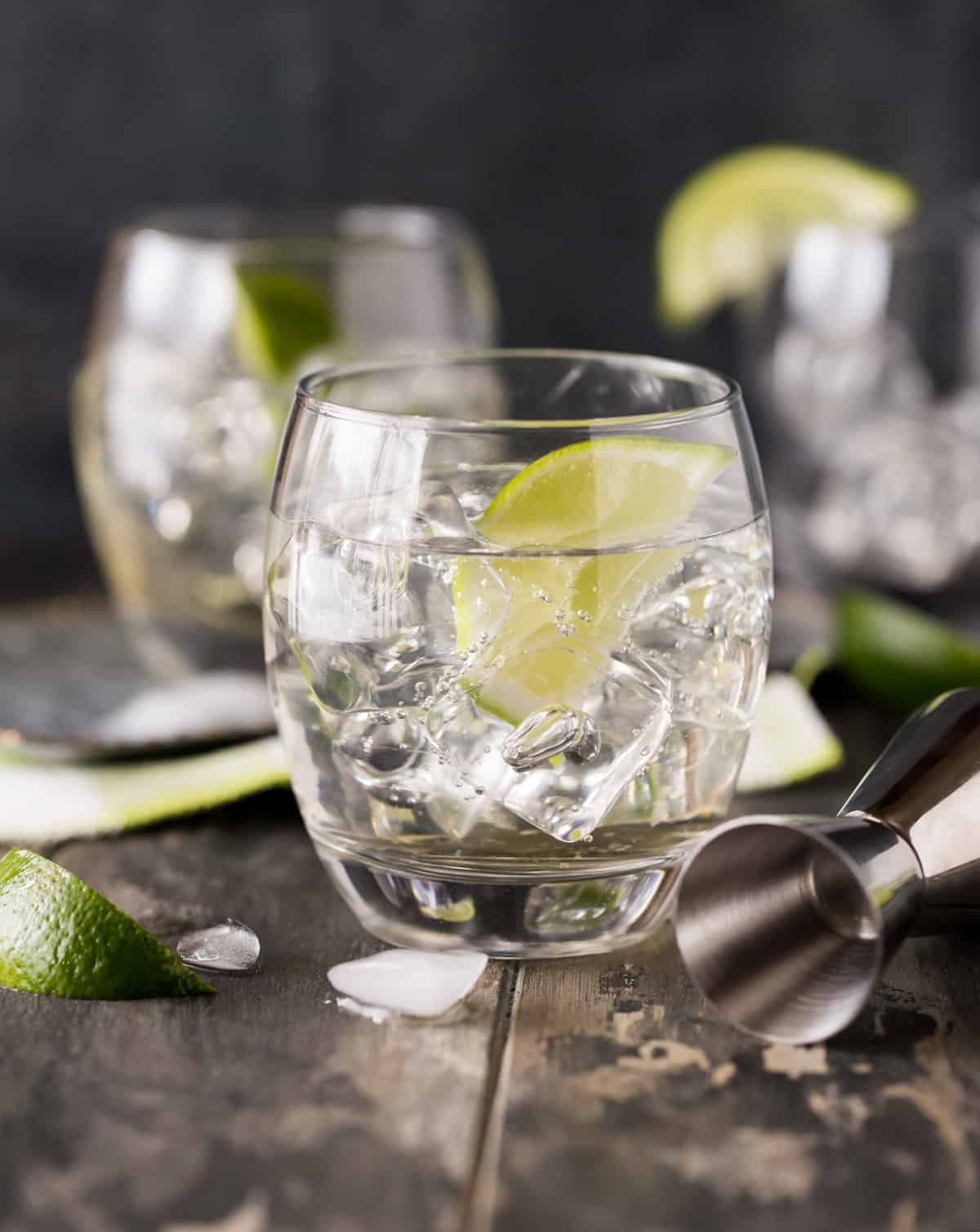 How many gin and tonics in a bottle of gin Elderflower Gin Tonic Recipe Better Than The Classic Garnish With Lemon