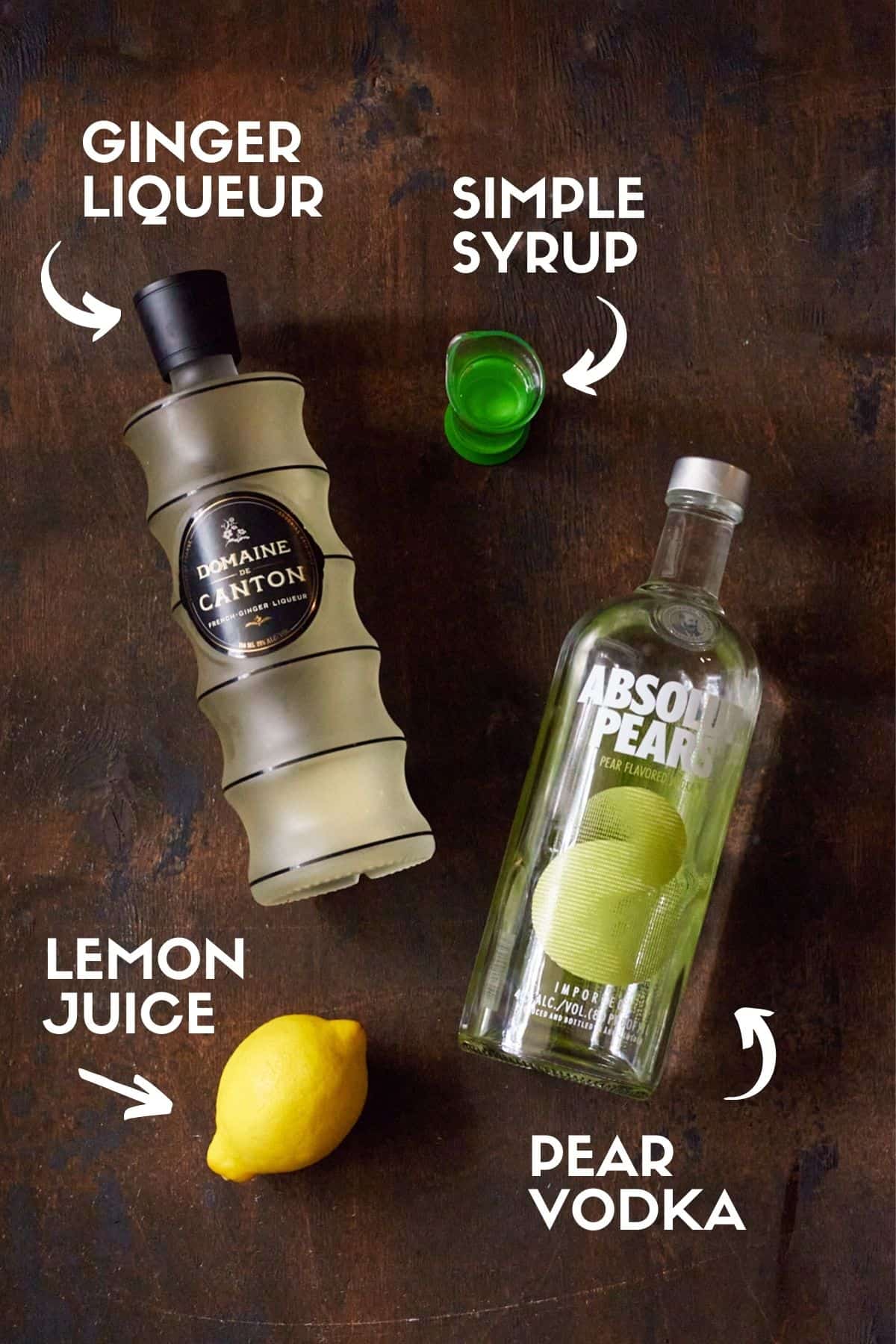 Easy Pear Martini Garnish with Lemon