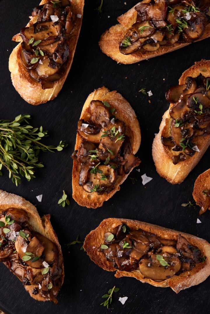 Mushroom Bruschetta Garnish with Lemon